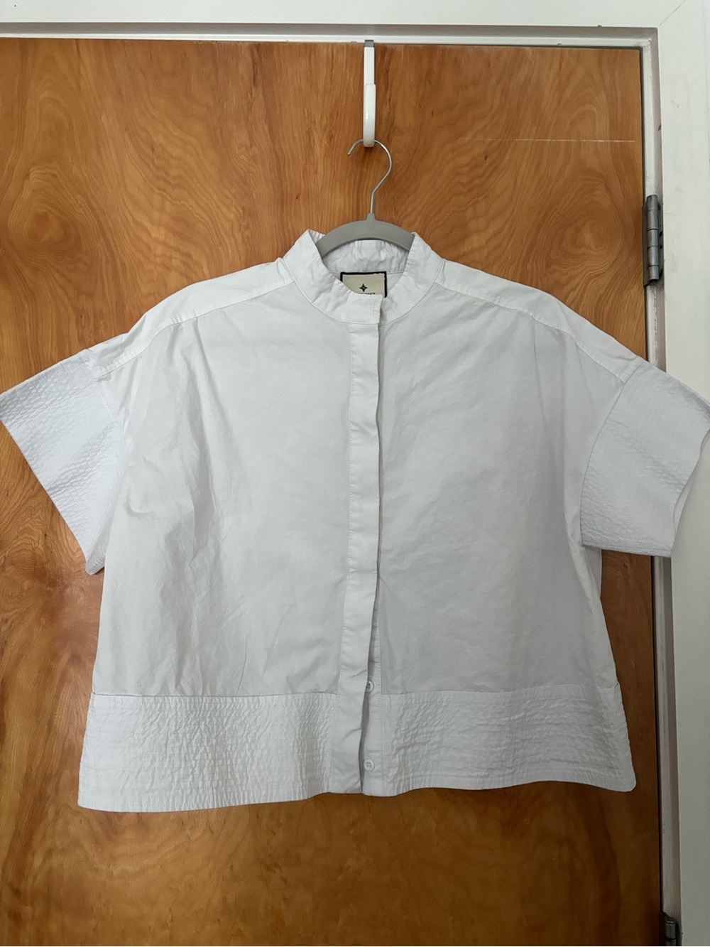 NWOT | Tuckernuck White Short Sleeve Trapunto Stitch Sofia Poplin Shirt Size S - Picture 6 of 10